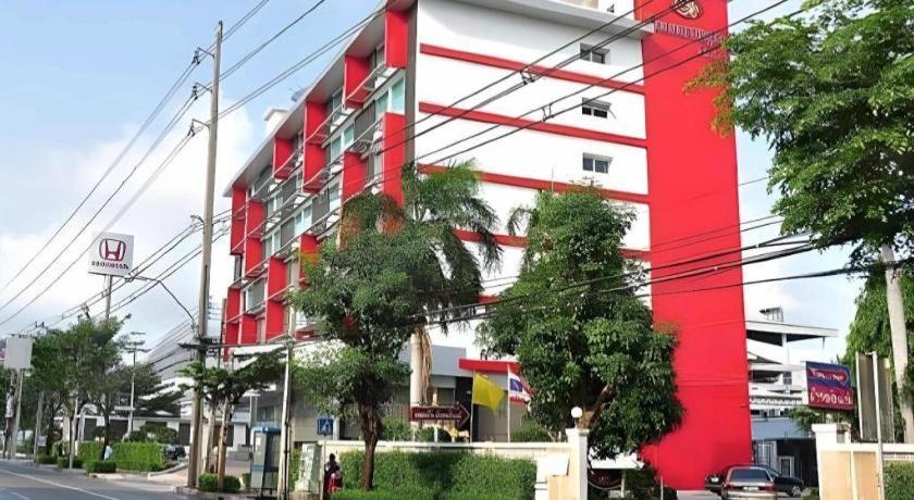 Thamrongin Hotel Bangkok