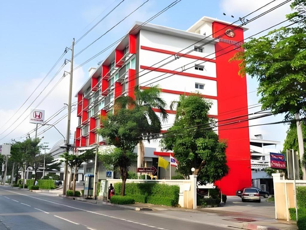 Thamrongin Hotel